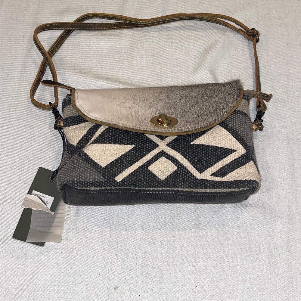 Myra Staggering Crossbody Bag NWT see pics for approx measurements